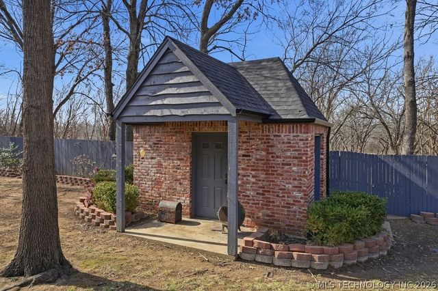 13994 S Hudson Avenue, Bixby, OK 74008