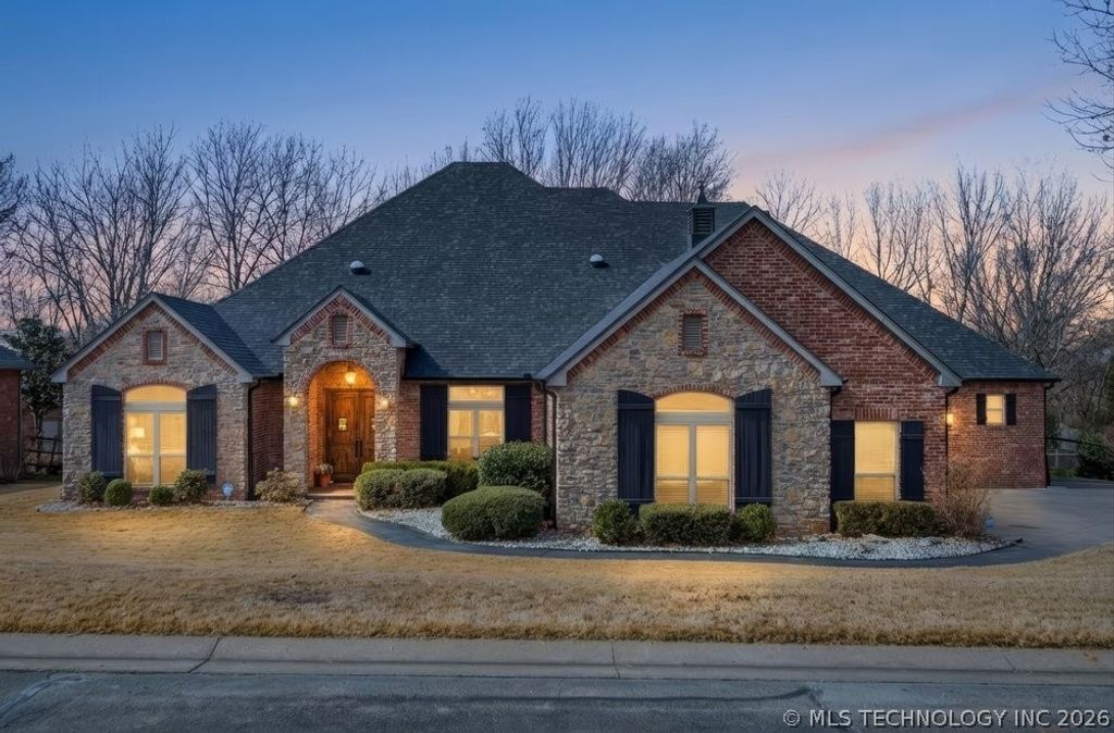 13994 S Hudson Avenue, Bixby, OK 74008