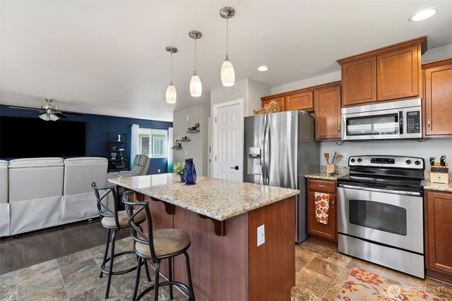 2258 SE Upchurch Way, Port Orchard, WA 98366