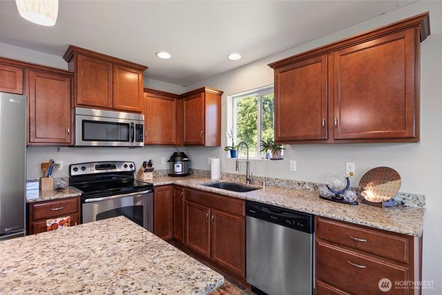 2258 SE Upchurch Way, Port Orchard, WA 98366