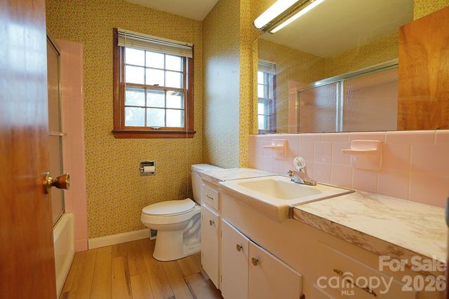 915 Woods Drive, Statesville, NC 28677