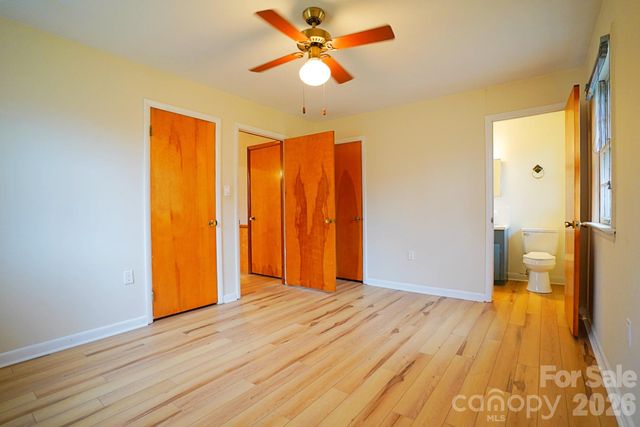 915 Woods Drive, Statesville, NC 28677