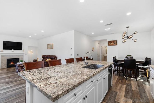 309 Ione Way, El Cajon, CA 92020