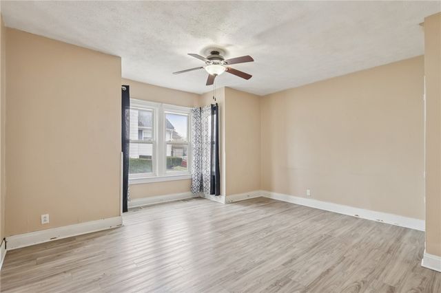 126 Floral Ave, Leechburg Boro, PA 15656