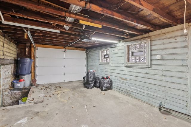 126 Floral Ave, Leechburg Boro, PA 15656