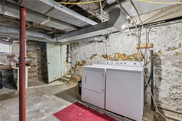 126 Floral Ave, Leechburg Boro, PA 15656