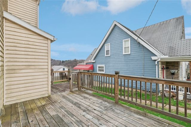 126 Floral Ave, Leechburg Boro, PA 15656