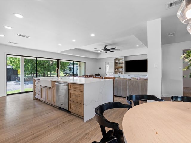 946 Burke Road, Gunter, TX 75058