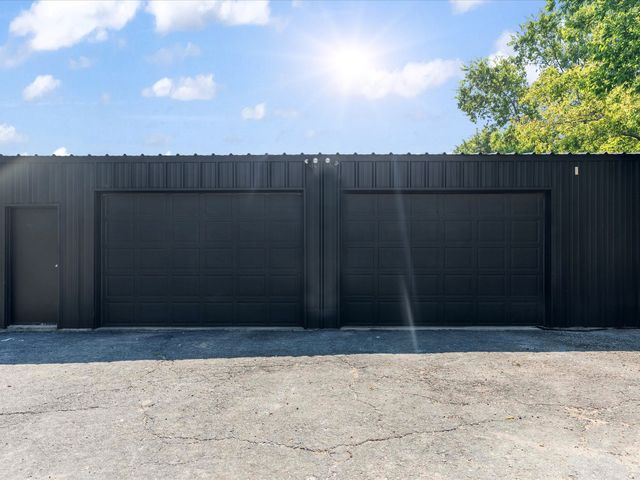 946 Burke Road, Gunter, TX 75058