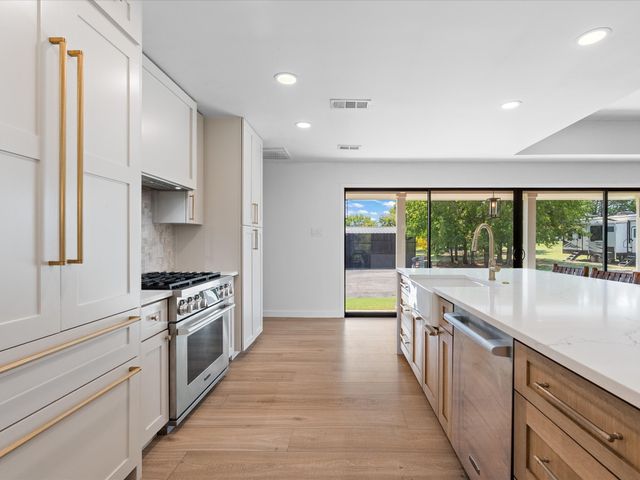 946 Burke Road, Gunter, TX 75058