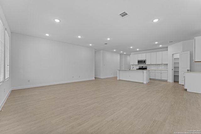 14823 Taradeau, San Antonio, TX 78254