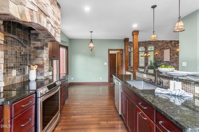 3240 Hillcastle Trail, Chapel Hill, NC 27516