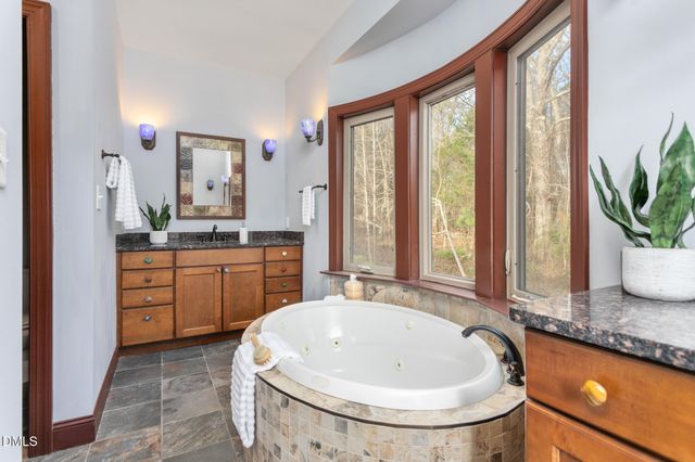 3240 Hillcastle Trail, Chapel Hill, NC 27516