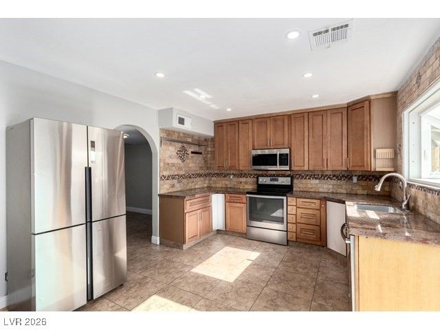 3374 China Drive, Las Vegas, NV 89121