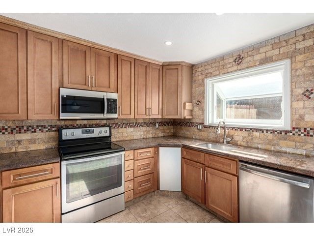 3374 China Drive, Las Vegas, NV 89121