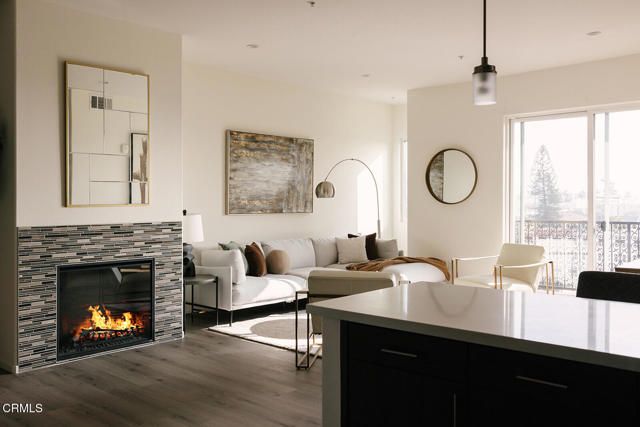 124 W Colorado Street 302, Glendale, CA 91204