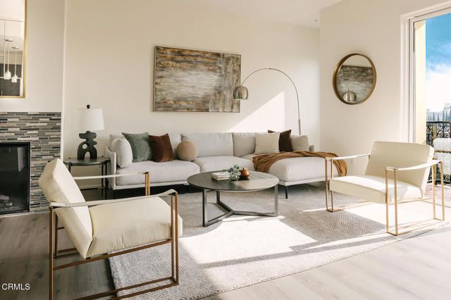 124 W Colorado Street 302, Glendale, CA 91204