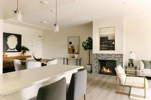 124 W Colorado Street 302, Glendale, CA 91204