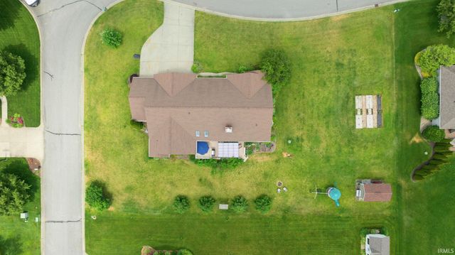 19932 Hidden Meadow Trail, Goshen, IN 46528