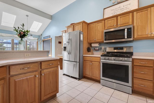 19932 Hidden Meadow Trail, Goshen, IN 46528