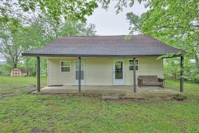 248 Old Flat Creek Road, Shelbyville, TN 37160