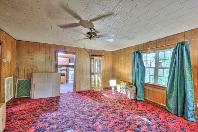 248 Old Flat Creek Road, Shelbyville, TN 37160