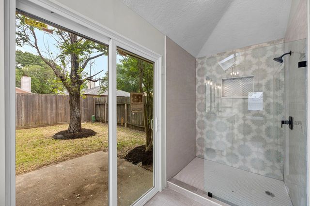 2918 Walnut Springs Drive, Katy, TX 77449