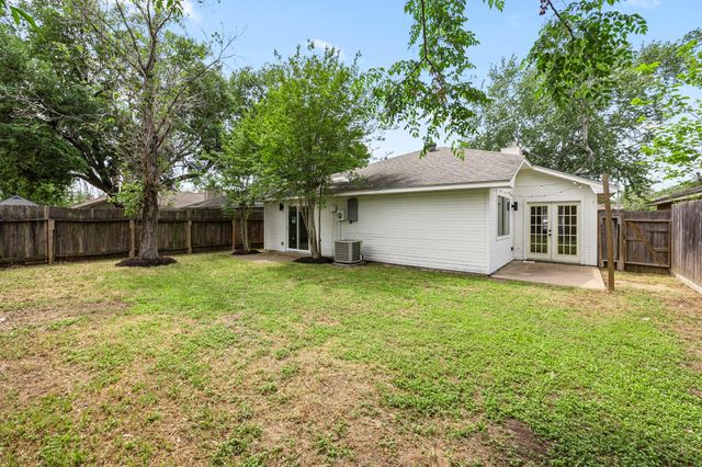 2918 Walnut Springs Drive, Katy, TX 77449
