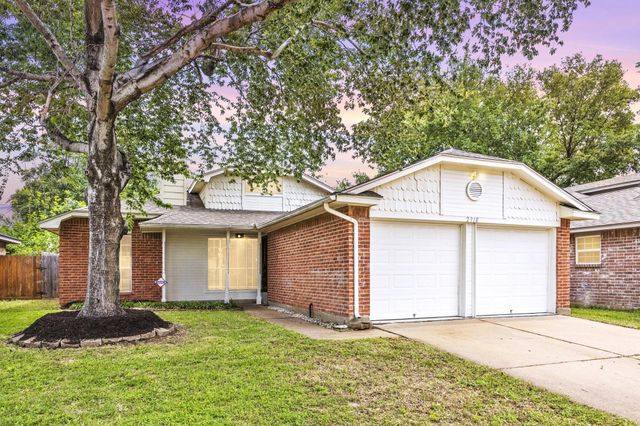 2918 Walnut Springs Drive, Katy, TX 77449