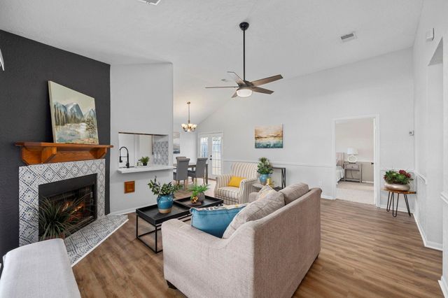 2918 Walnut Springs Drive, Katy, TX 77449