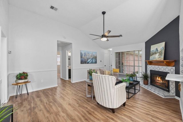 2918 Walnut Springs Drive, Katy, TX 77449
