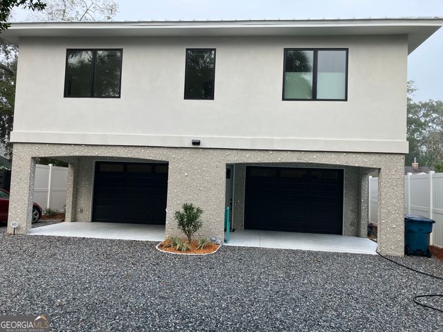 669 Arnold Lane, St. Simons, GA 31522