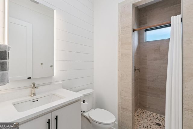 669 Arnold Lane, St. Simons, GA 31522