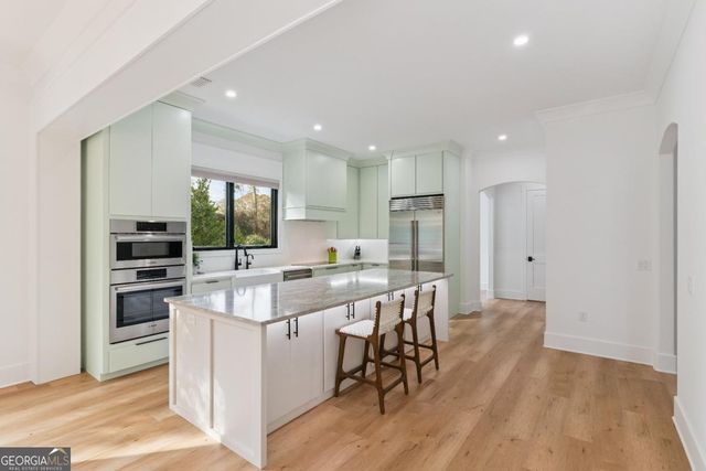 669 Arnold Lane, St. Simons, GA 31522