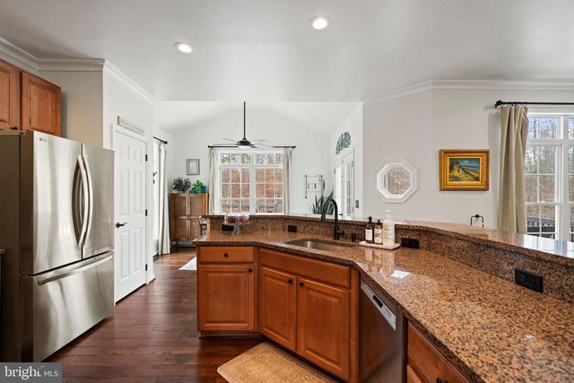 10448 WHEATLEY SCHOOL RD, Marshall, VA 20115