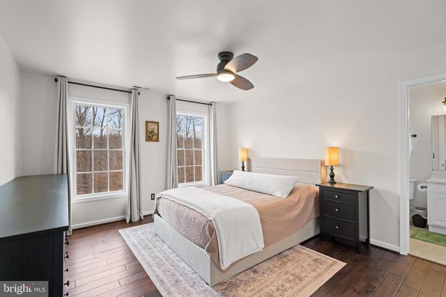 10448 WHEATLEY SCHOOL RD, Marshall, VA 20115