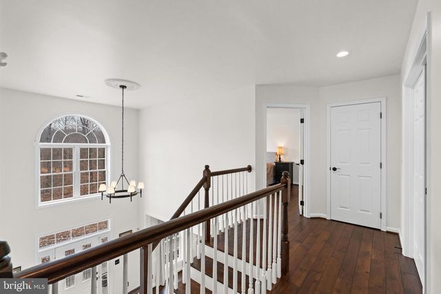 10448 WHEATLEY SCHOOL RD, Marshall, VA 20115