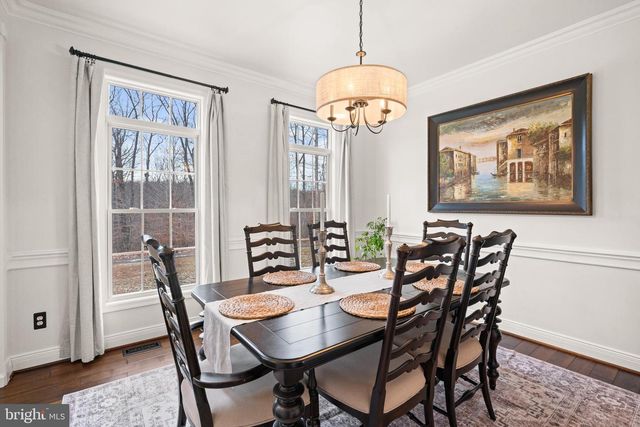 10448 WHEATLEY SCHOOL RD, Marshall, VA 20115