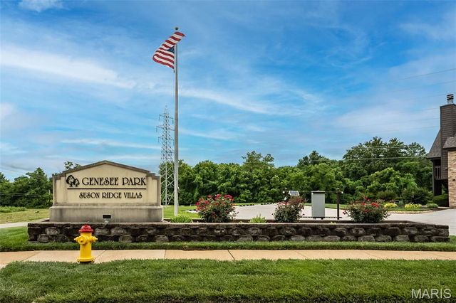 6300 Sprig Oak Court A, St Louis, MO 63128