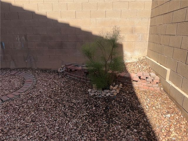 9310 Winebrook Avenue, Las Vegas, NV 89148