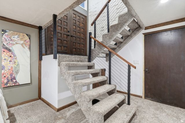 994 MOUNTAIN ROAD, Ogden, UT 84404