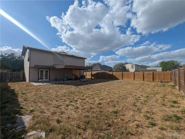 1107 S 34th Drive S, Hidalgo, TX 78557