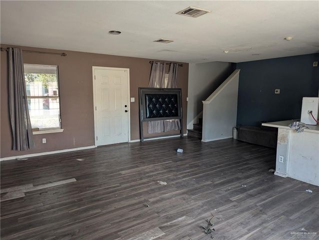 1107 S 34th Drive S, Hidalgo, TX 78557