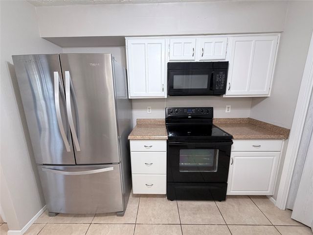 8223 Lone Bridge Lane, Humble, TX 77338