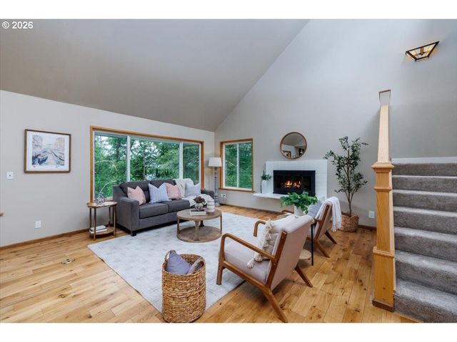 12222 Nw LAIDLAW Rd, Portland, OR 97229
