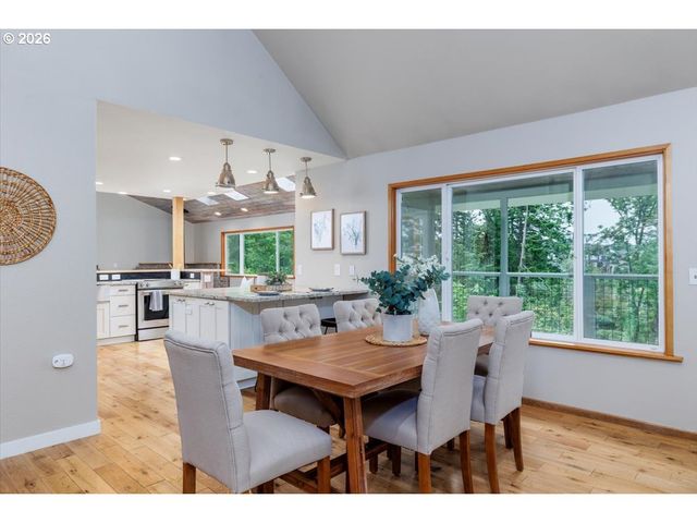 12222 Nw LAIDLAW Rd, Portland, OR 97229