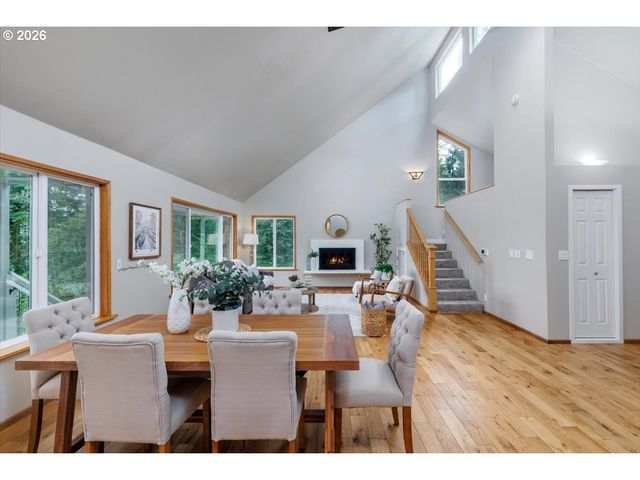 12222 Nw LAIDLAW Rd, Portland, OR 97229