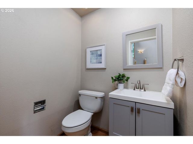 12222 Nw LAIDLAW Rd, Portland, OR 97229