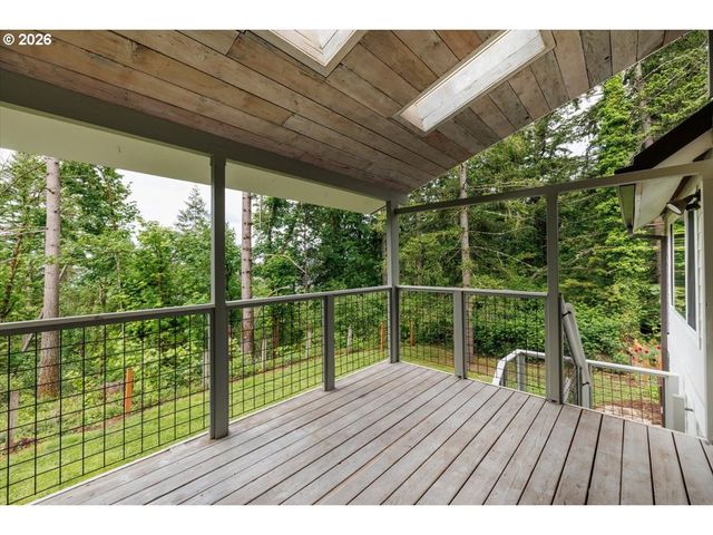 12222 Nw LAIDLAW Rd, Portland, OR 97229