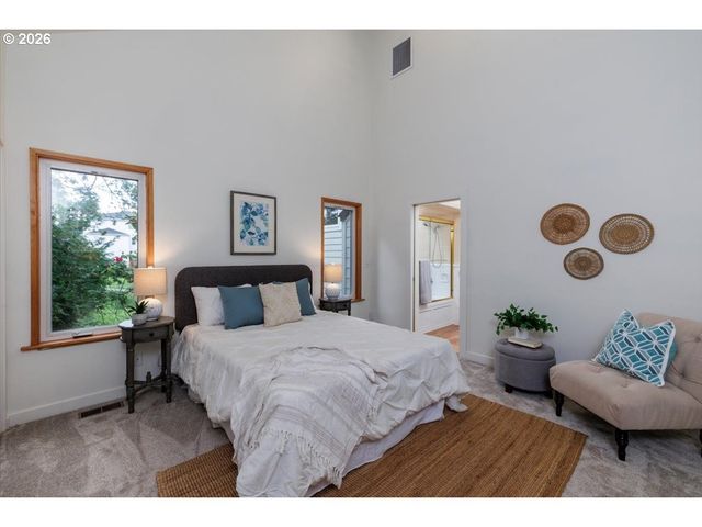 12222 Nw LAIDLAW Rd, Portland, OR 97229
